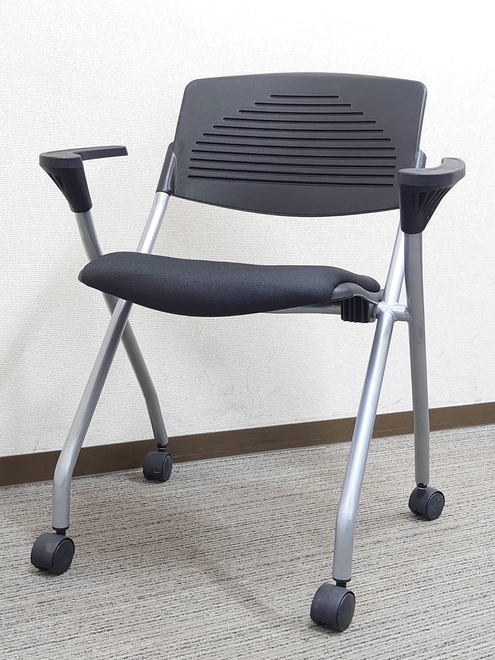 【中古・送料無料 地域限定】10脚セット 会議椅子 ミーティング用チェア