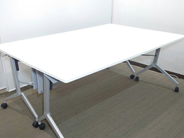 【SALE最新作】４台セット コクヨ リーフライン 折りたたみテーブル スタックテーブル W1500×D600 中古 折り畳み