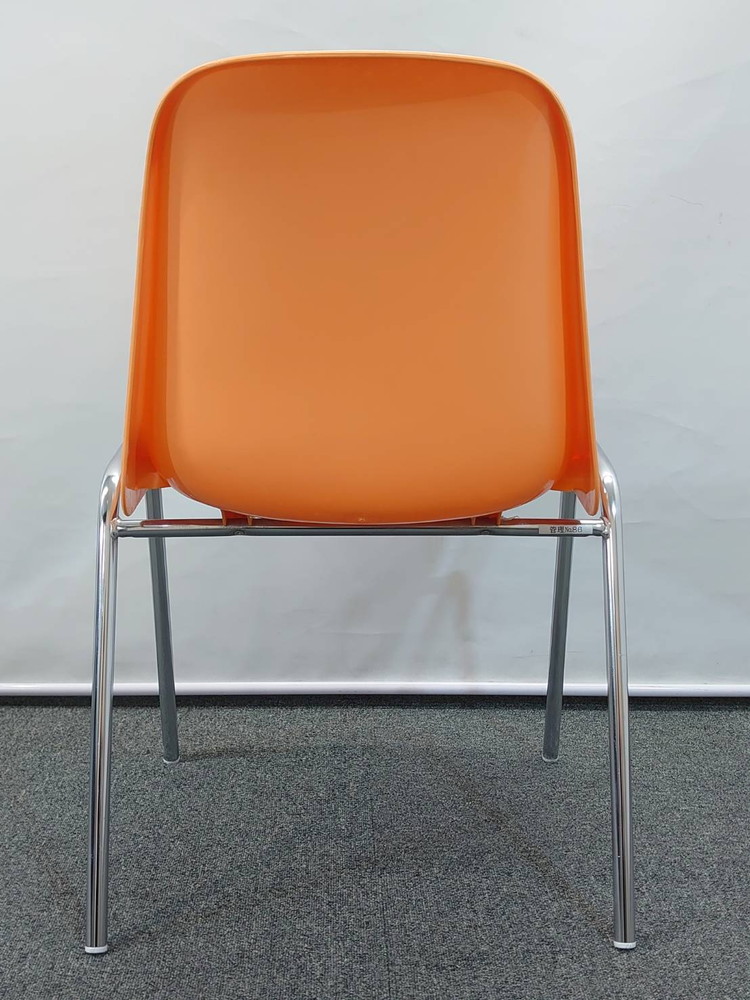 【送料無料 地域限定】 MOD ELENA スタッキングチェア ８脚セット 樹脂製 オレンジ色 イタリア製 スタックチェア 積み重ね椅子 会議チェア  ミーティングチェア 積み重ねチェア モッド エレナ 【中古オフィス家具】【中古】